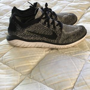 Men’s Nike RN Flyknit 2018 Running Shoes.